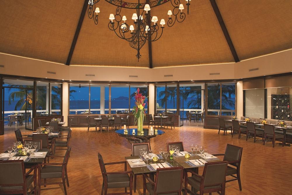 Dreams Playa Bonita Resort 5*